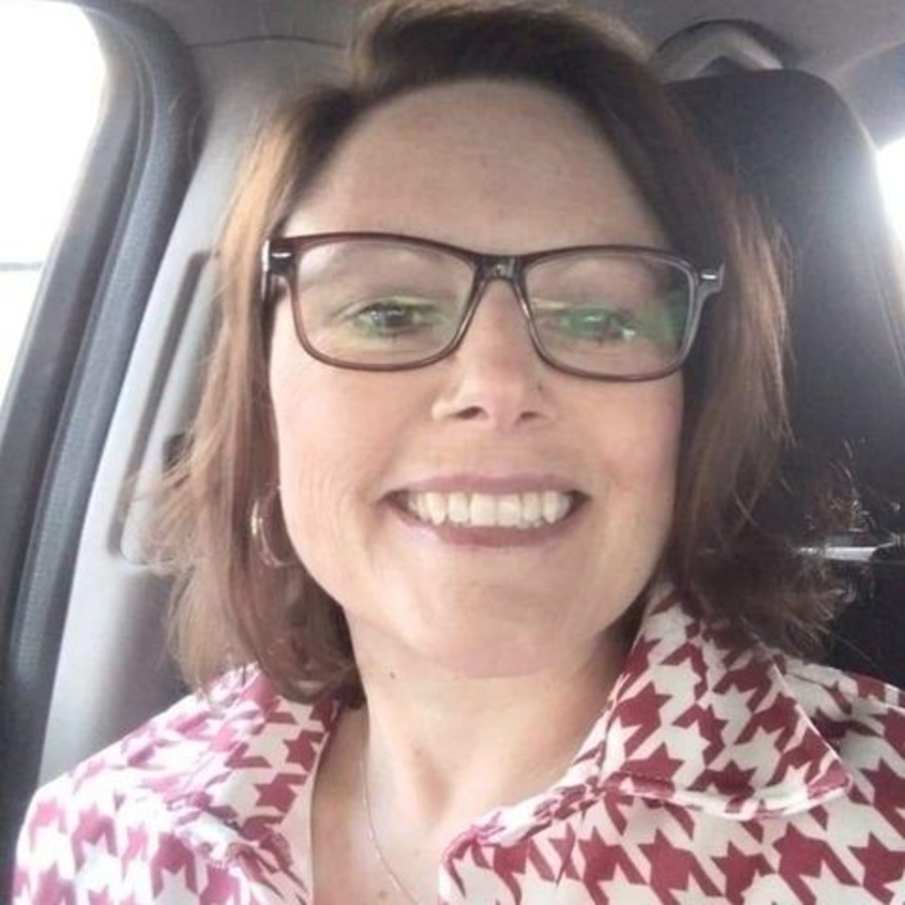 Meet your Posher, Leslie